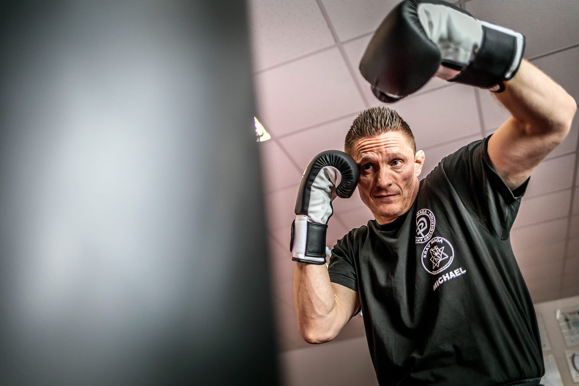 Abbildung Mentsches am Sandsack